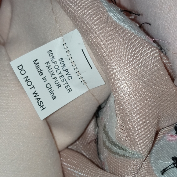 0709 OMG Embroidered "Whimsical Unicorn" Pillow - Picture 5 of 7